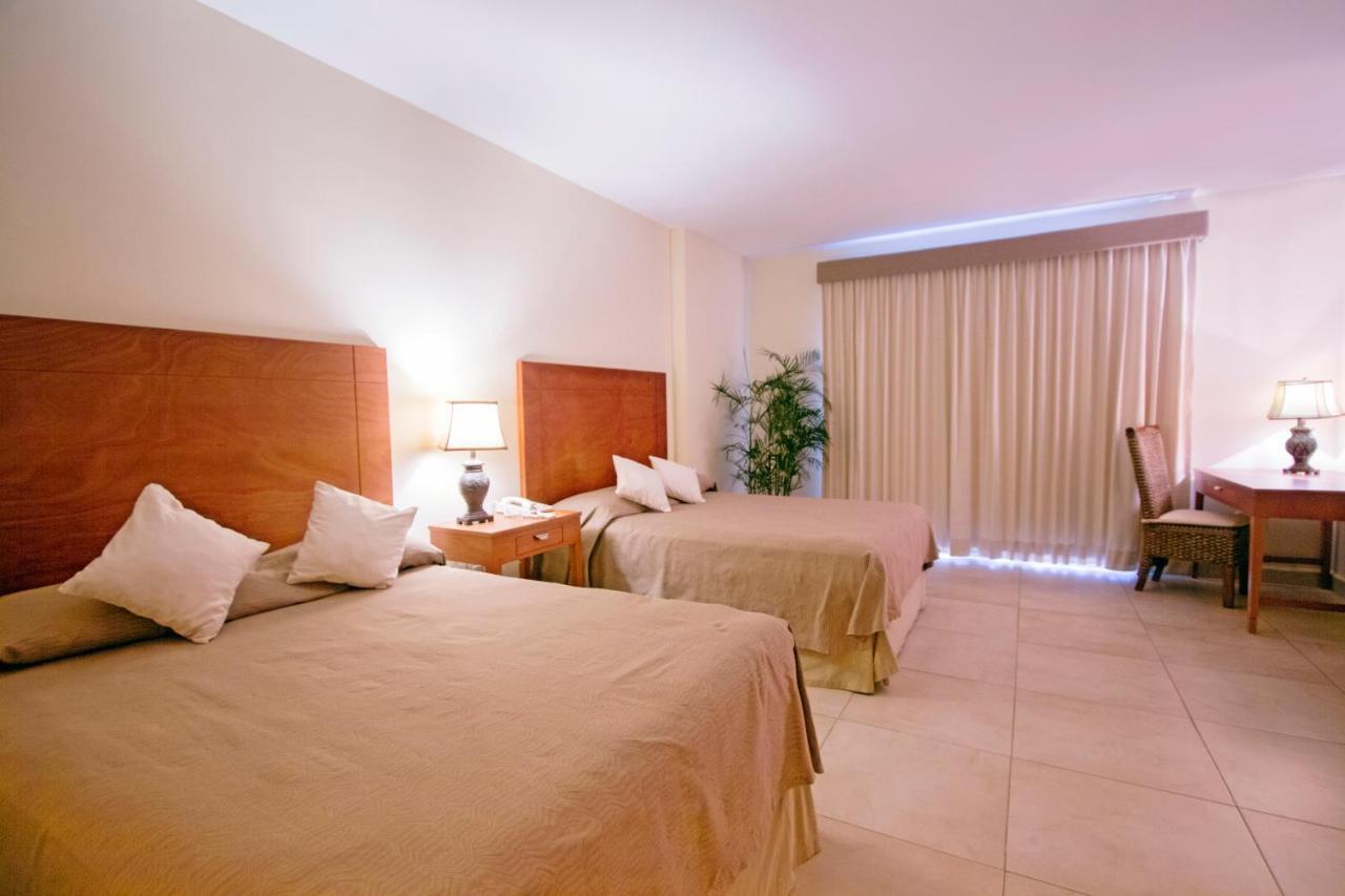 Hotel Arenas Del Mar Resort Tampico Exteriör bild