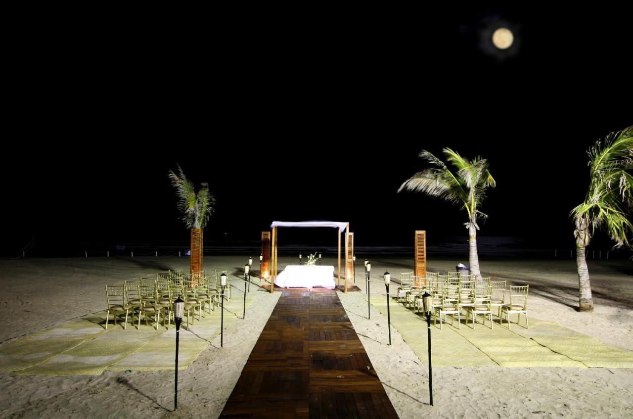 Hotel Arenas Del Mar Resort Tampico Exteriör bild