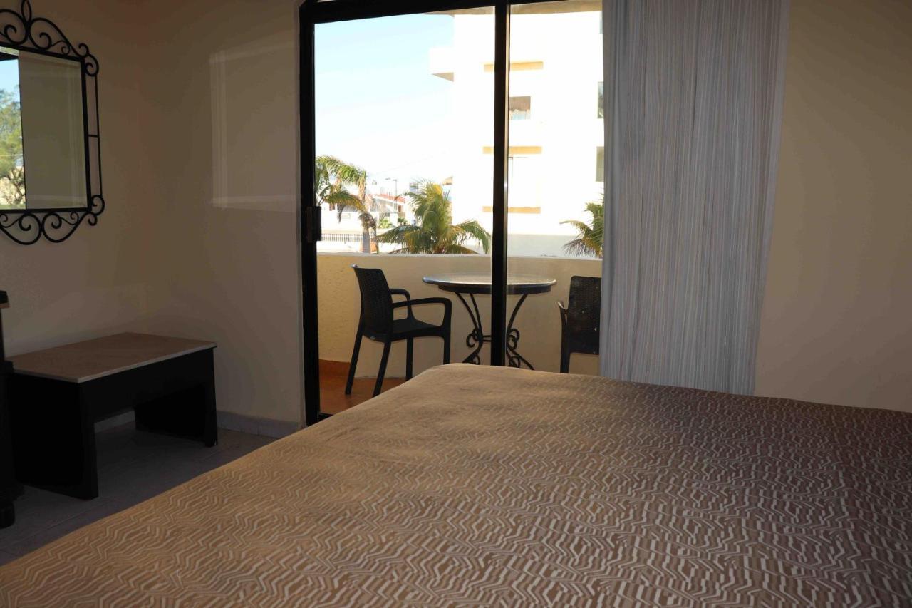 Hotel Arenas Del Mar Resort Tampico Rum bild